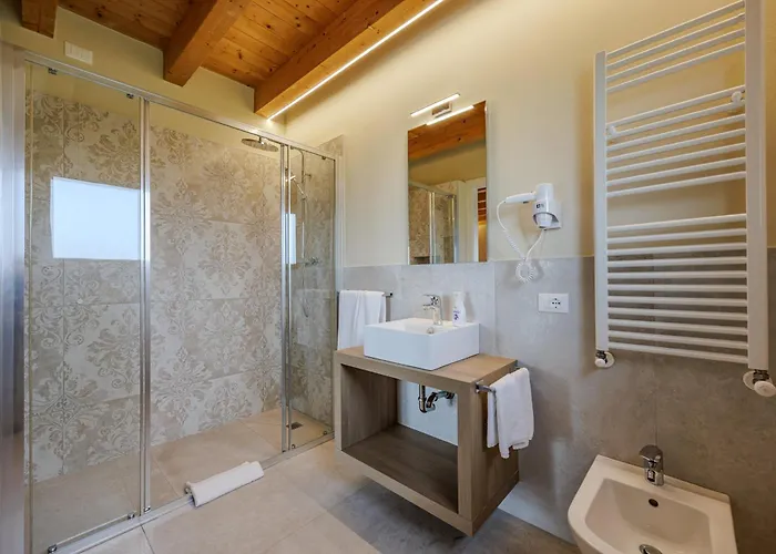 Borgo Marognole Caprino Veronese