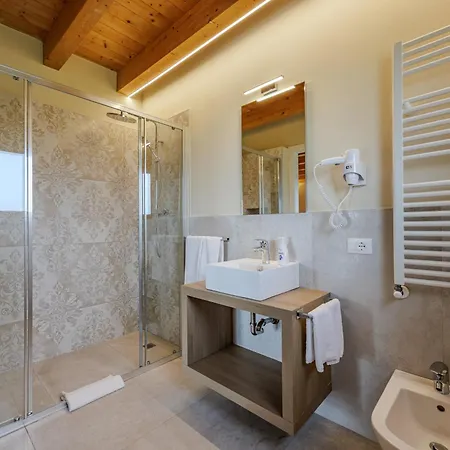 Borgo Marognole Caprino Veronese