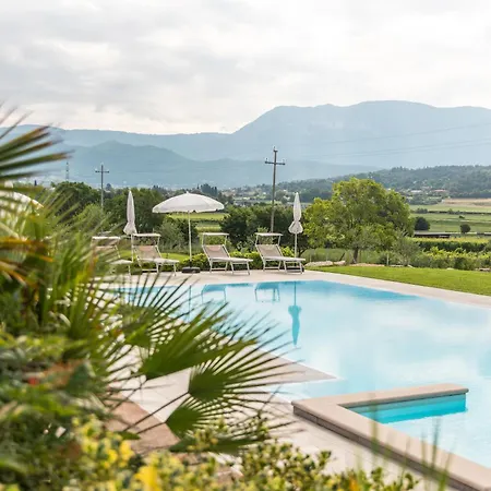 Borgo Marognole 3* Caprino Veronese